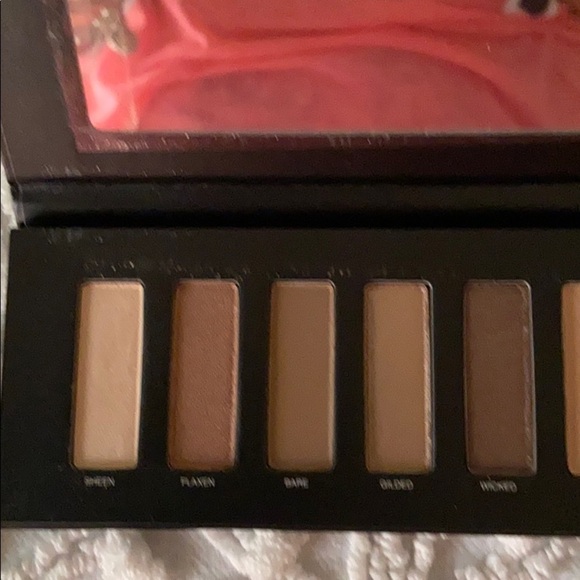 Studiomakeup ease to wear eyeshadow palette - Picture 7 of 8